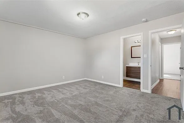 3290 Cherry St #A — Photo 14