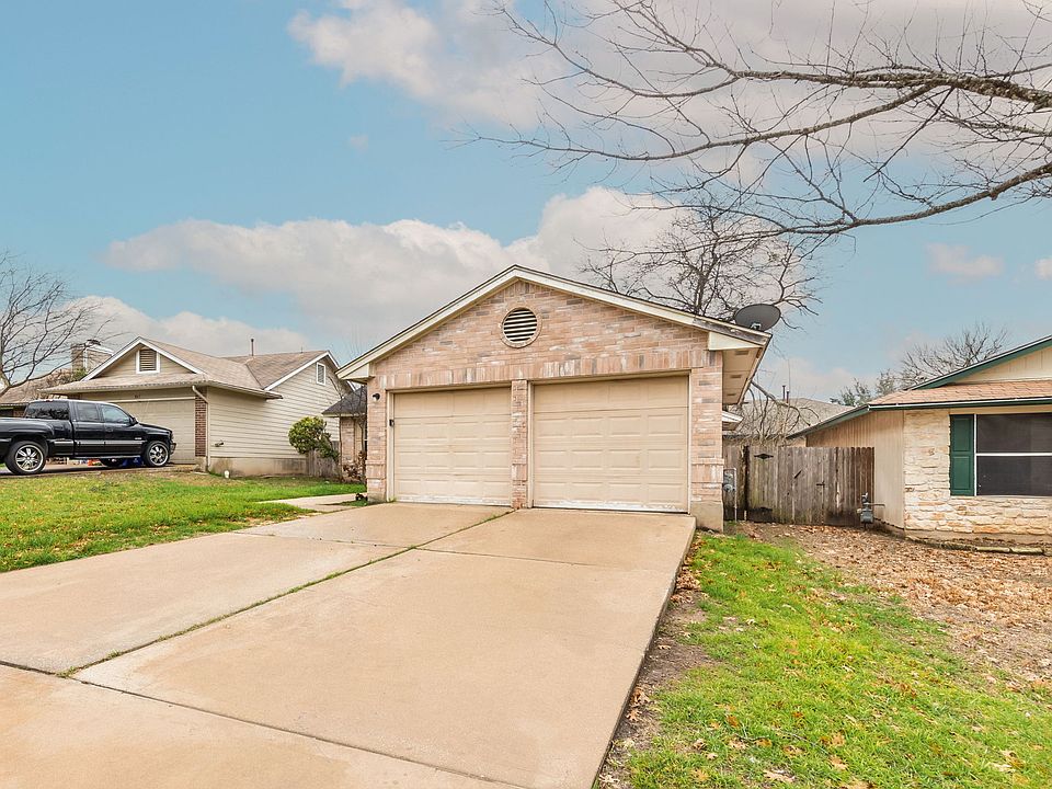 33-web-or-mls-SQFT-2000_02082023