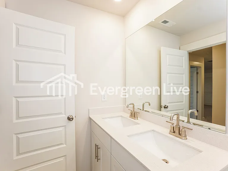 850 Bur Oak Ct — Photo 10