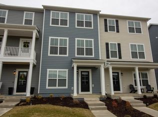 104 Colony Ave, Daleville, VA 24083