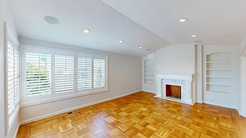2236 15th Ave Photo 1