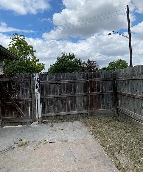 609 Flournoy Dr #A — Photo 10