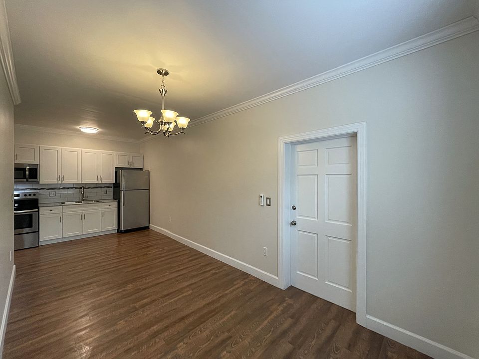 Living Room & Kitchen