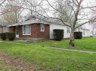 403 N Grove St, Middletown, IL 62666