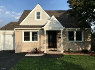 26 Blueridge Rd, Lodi, NJ 07644