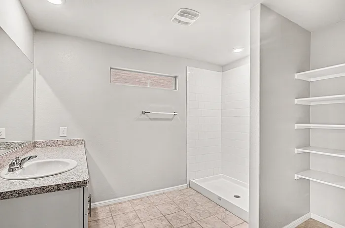 424 Attalla St — Photo 10