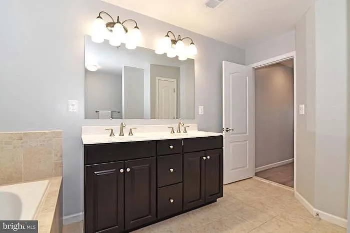 42594 Sunset Ridge Sq — Photo 19