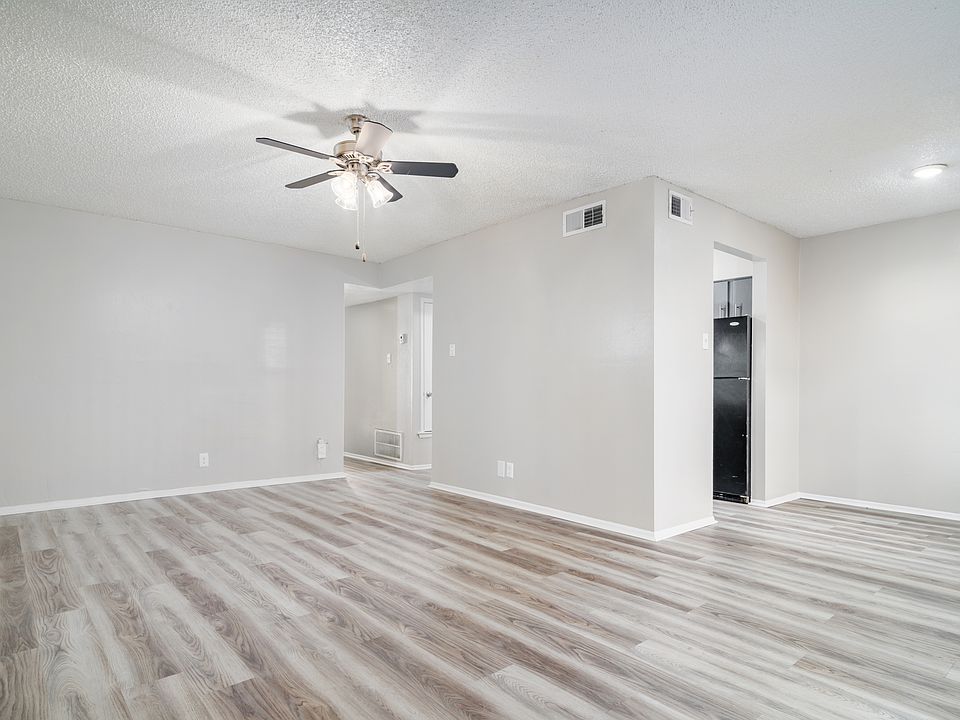 Chestnut Park Living Area