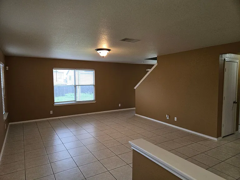 6515 Kestrel Ln — Photo 6