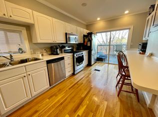 65 Old Harbor St #65, Boston, MA 02127