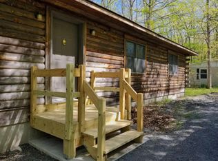 146 Ridge Dr, Milford, PA 18337