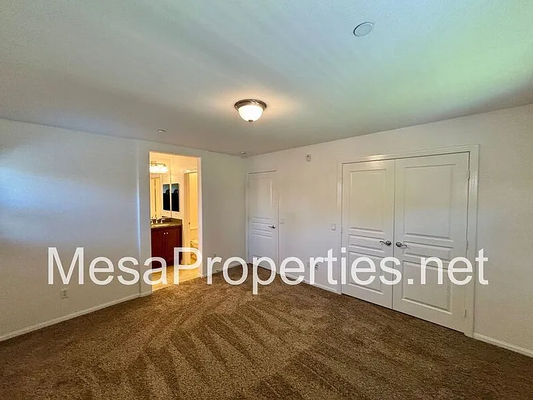 12368 Claredon Dr #6 — Photo 45