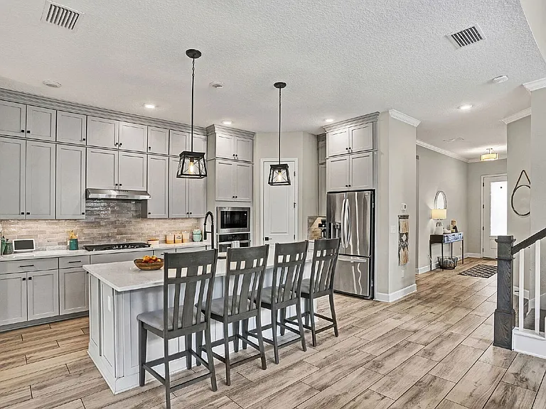 694 Navigators Rd — Photo 11