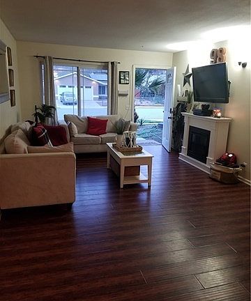 4th image of 454 El Dorado St