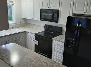 733 S 12th Ave, Cornelius, OR 97113
