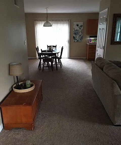 Living to dining room