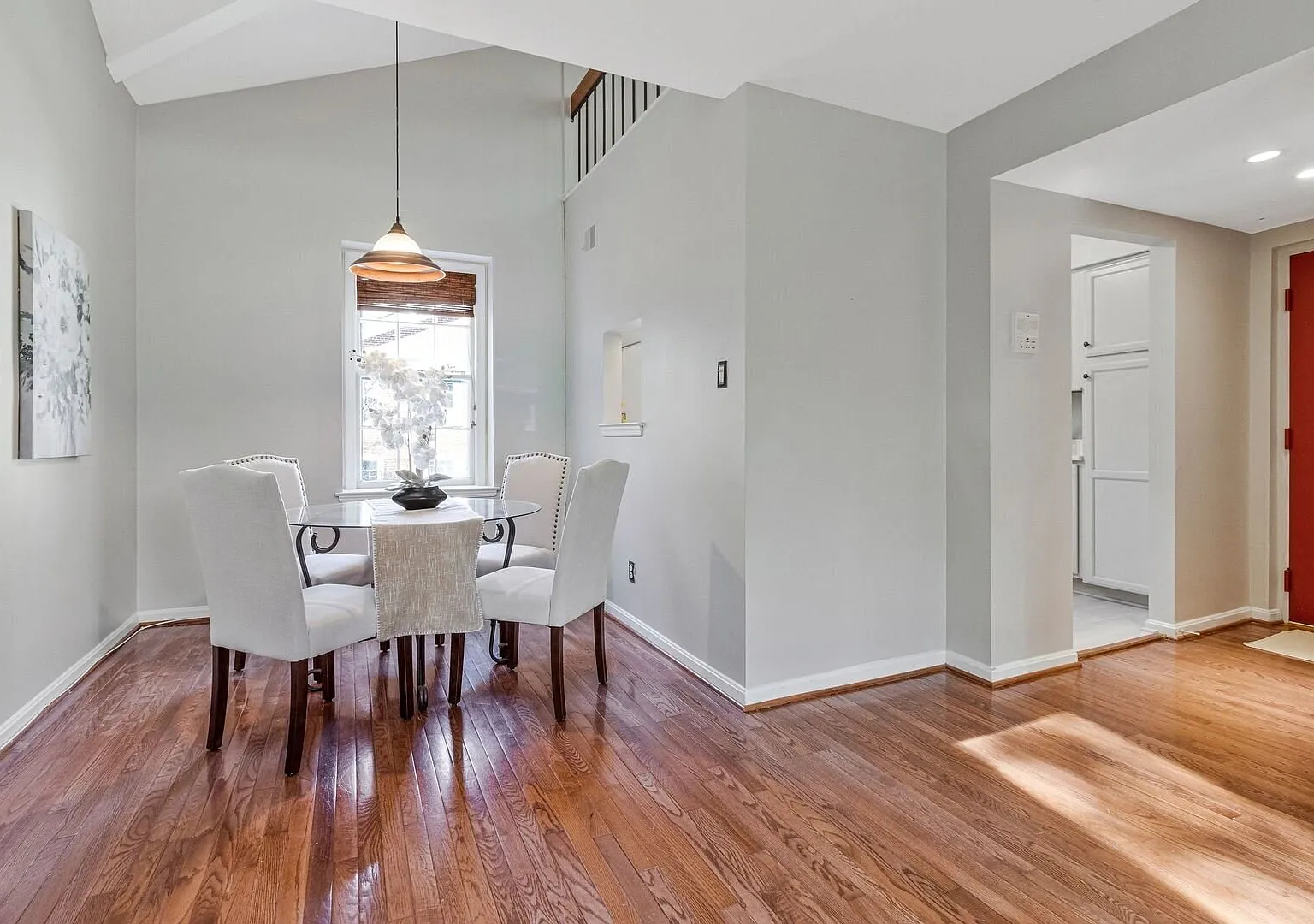 Loft-style Living in McLean Gardens! | Water included — Photo 4