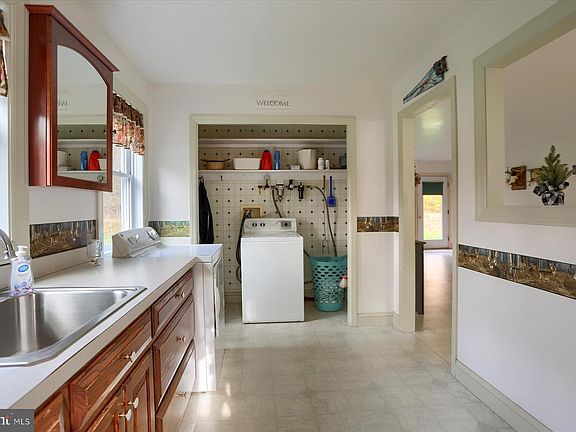 14th image of this home