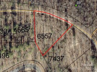 99999 N Pointe Dr #3, Zirconia, NC 28790