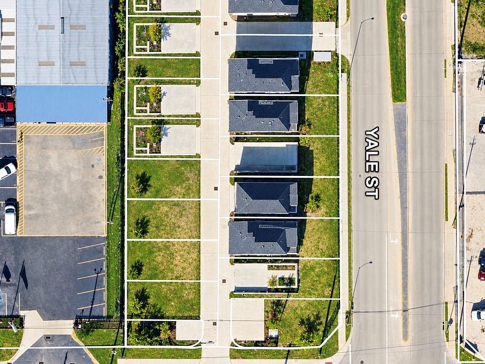 2nd image of 304 W Hamilton St