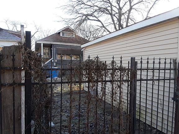 2nd image of 6318 S Campbell Ave