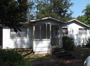 201 3rd St, Perry, FL 32348