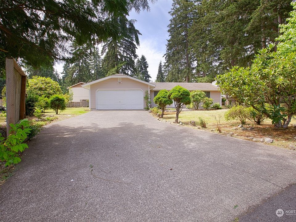 1st image of 12925 133rd Avenue E