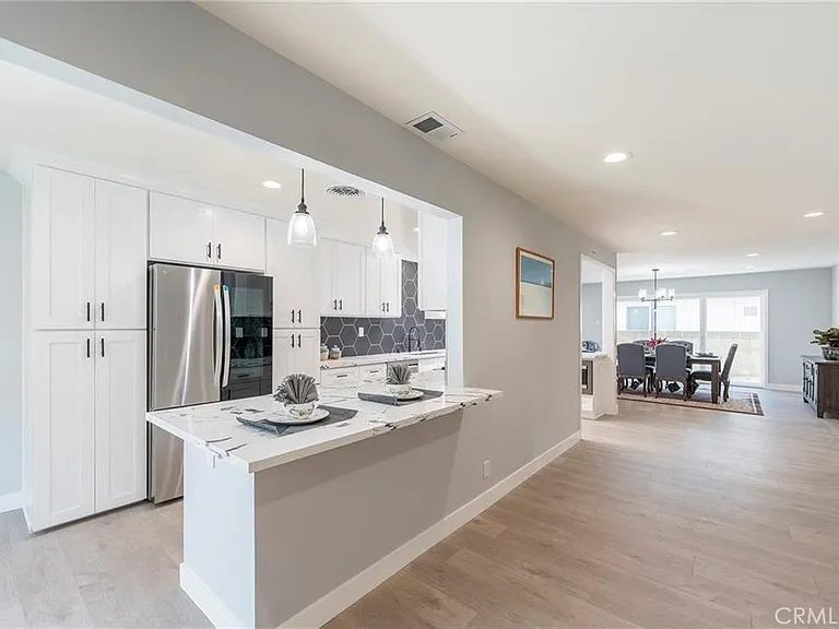 5130 Carmelynn St — Photo 6