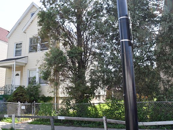 2nd image of 1337 S 49th Ct