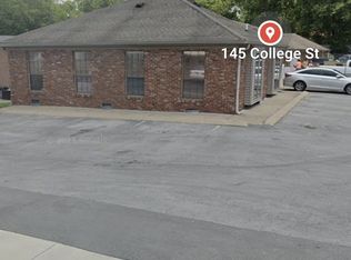 145 College St #A, Gallatin, TN 37066