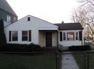 2527 W Cherry St, Milwaukee, WI 53205