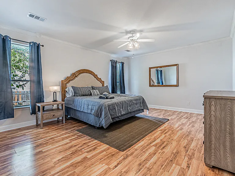 4224 Las Brisas Dr — Photo 11