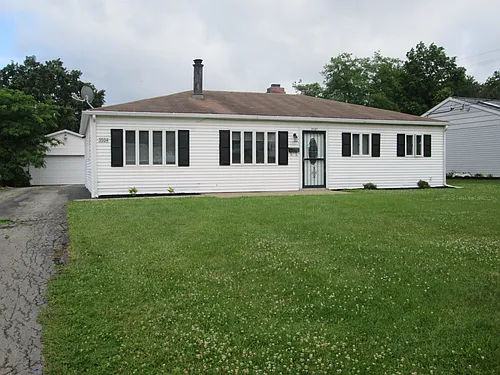 3504 Oakview Dr Photo 1