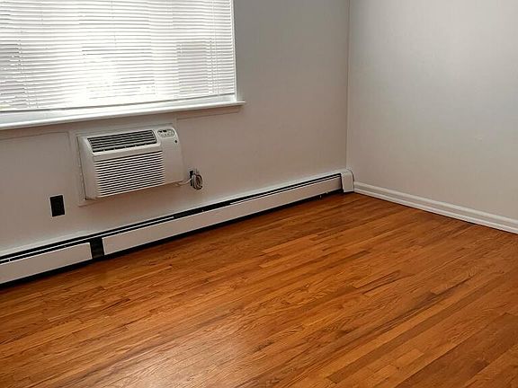 2nd image of 640 Franklin Ave #K-1