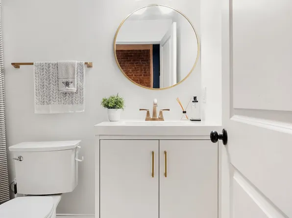 18-05 Highland Avenue image 23 of 34