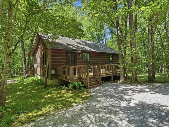 118 Cherokee Rd, Spencer, TN 38585