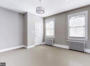 710 Irving St NE APT 1, Washington, DC 20017