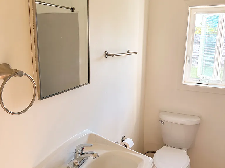 1601-1621 NE Killingsworth St #2 — Photo 6
