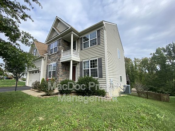 5th image of 7 Hobart Ln