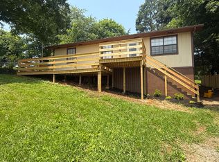 525 Freeman Ave, Newport, TN 37821