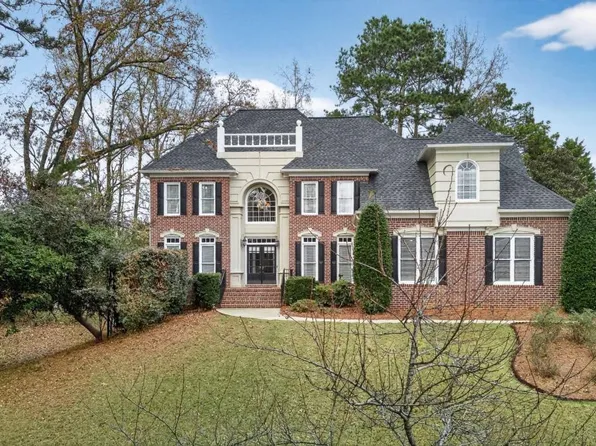 200 Pebble Beach Dr, Fayetteville, GA 30215