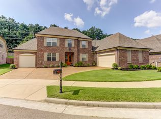 265 Lake Hollow Ln, Collierville, TN 38017