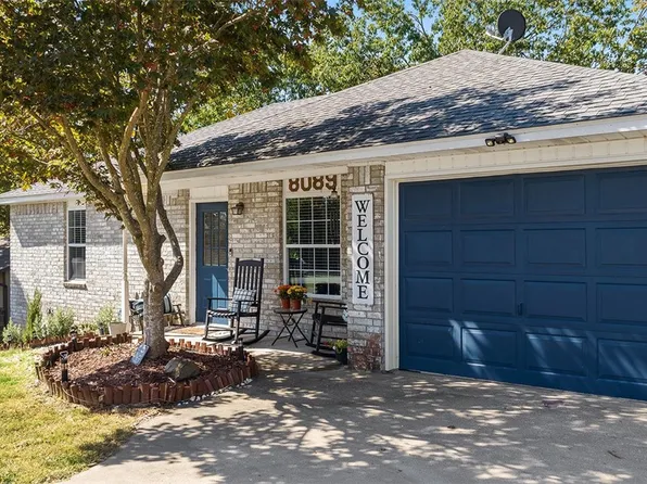 8089 Magnolia Ln, Rogers, AR 72756