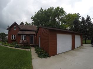 2105 19th Ave SW, Willmar, MN 56201