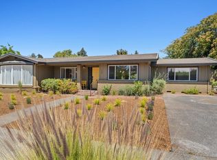 235 Sherman St, Healdsburg, CA 95448