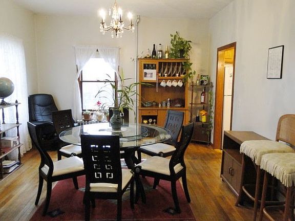 Formal Dinning Room to entertain your guest