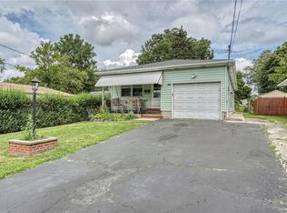 100 Leicestershire Rd, Rochester, NY 14621