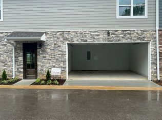 1170 Sheldon Dr #B, Springdale, AR 72762