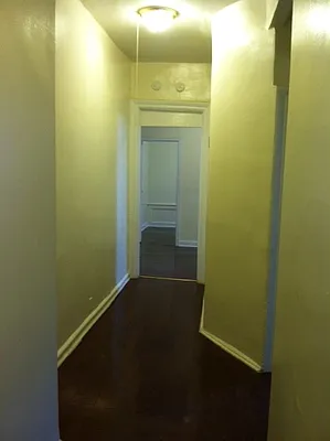 Rented by Smart NY Realty LLC | media 1