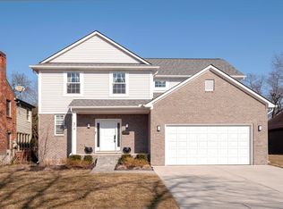 314 McMillan Rd, Grosse Pointe, MI 48236